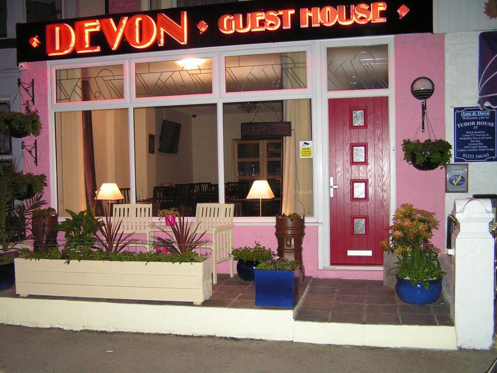 Devon Guest House Blackpool Eksteriør bilde